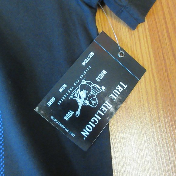 NEW! TRUE RELIGION 100% COTTON T-SHIRT BLACK - Picture 3 of 6